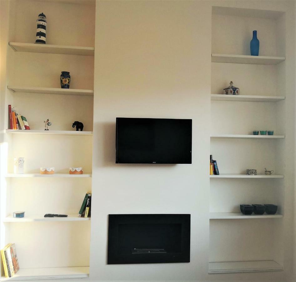 Casa Wenner 1 Apartment Napoli Bagian luar foto