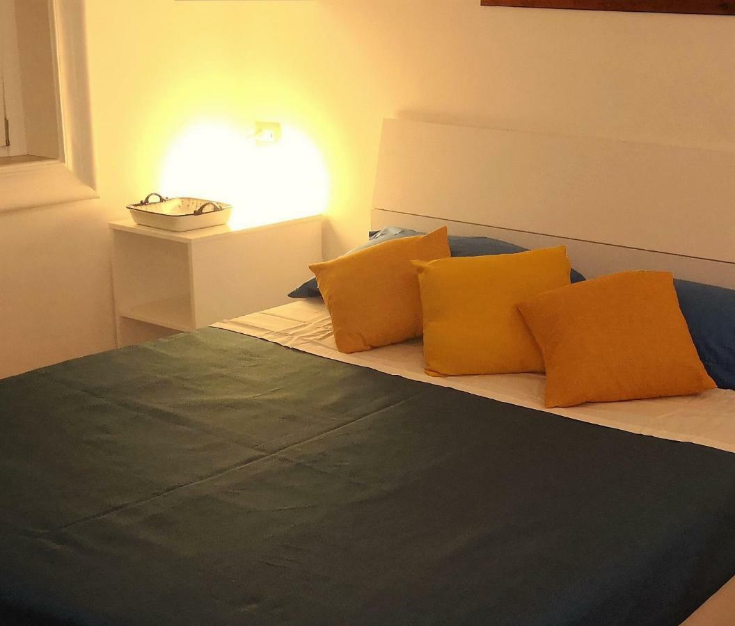 Casa Wenner 1 Apartment Napoli Bagian luar foto