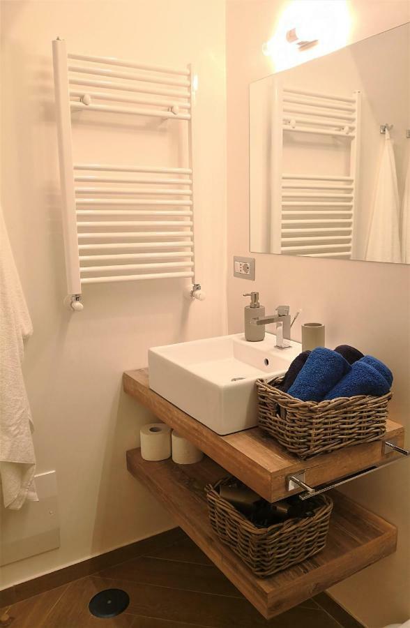 Casa Wenner 1 Apartment Napoli Bagian luar foto