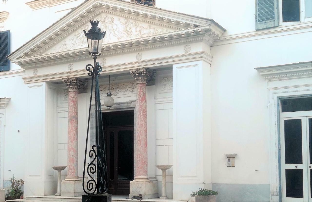 Casa Wenner 1 Apartment Napoli Bagian luar foto