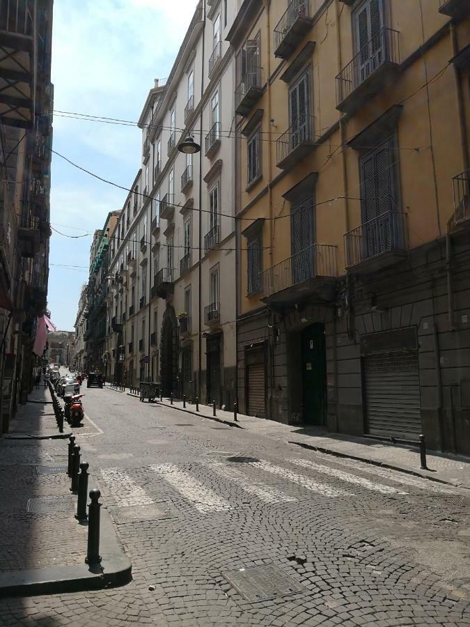 Casa Wenner 1 Apartment Napoli Bagian luar foto